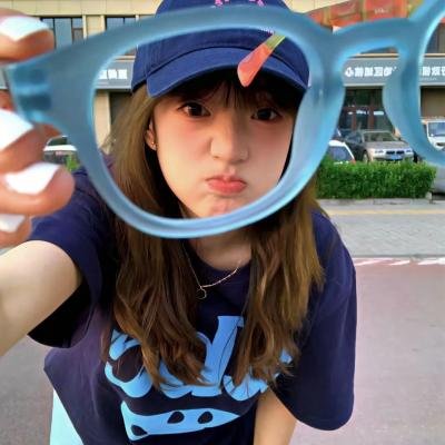 空房间里的妻子